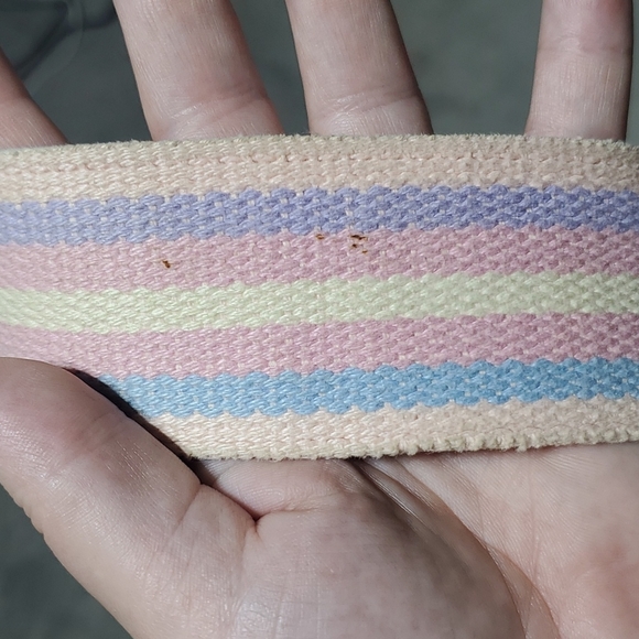 Retro pastel stripe adjustable belt - Picture 10 of 10